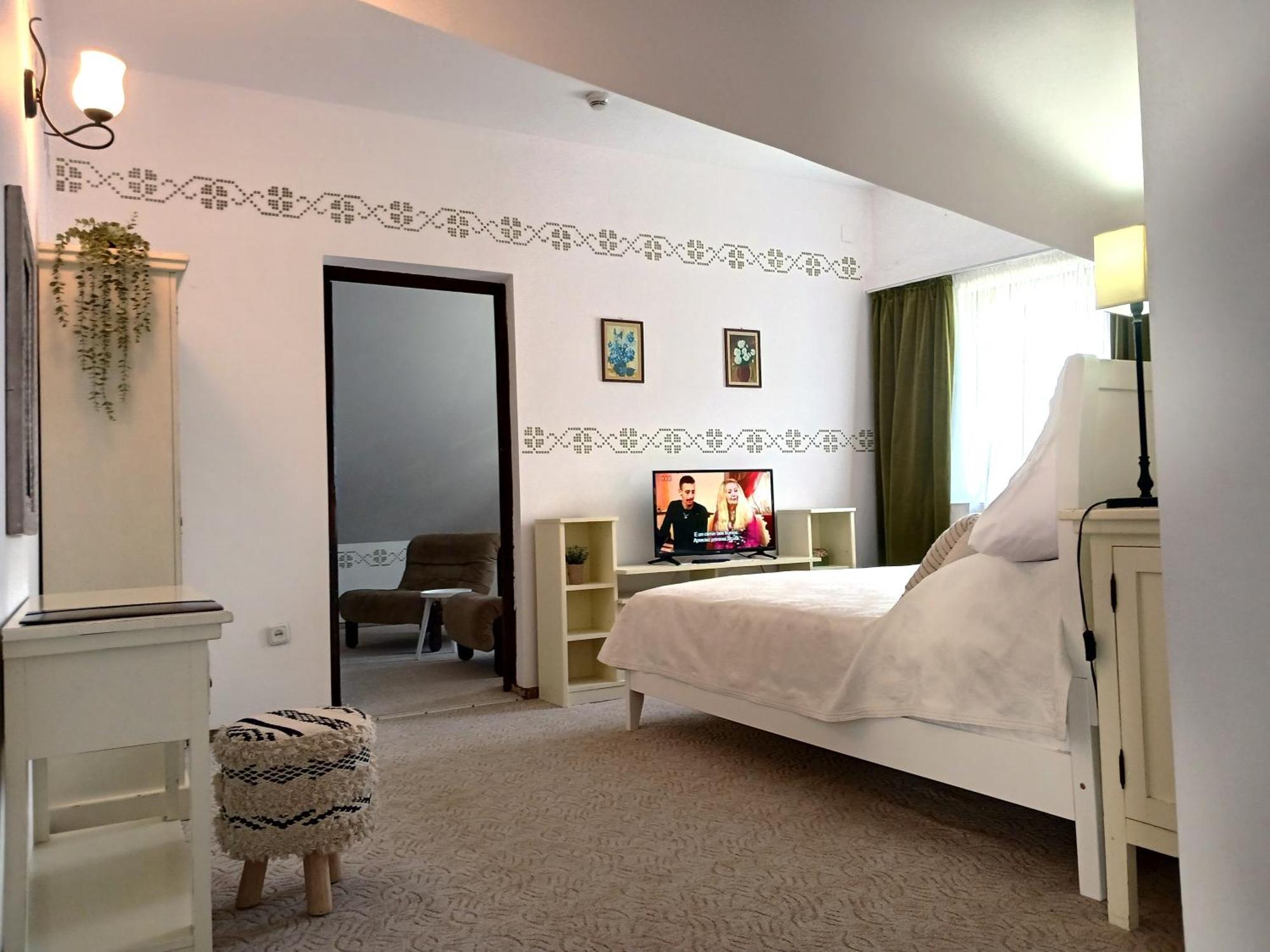 Casa Calin Hotel Вама Екстериор снимка